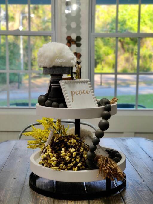 Honeycomb Gem, Beautifully Designed & Near Downtown Thomasville Esterno foto