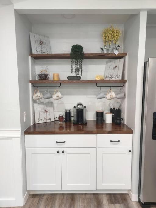 Honeycomb Gem, Beautifully Designed & Near Downtown Thomasville Esterno foto